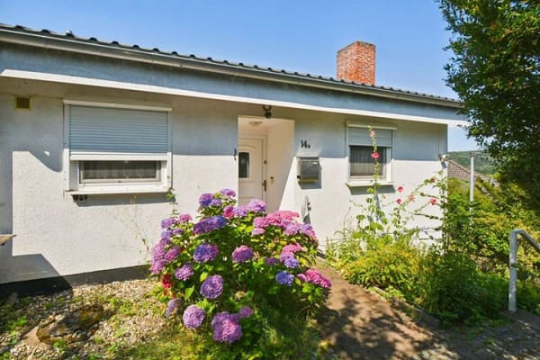 Immobilie in Niedenstein - Wohnung in Niedenstein - Bild 0