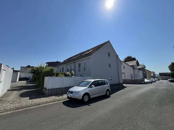 Immobilie in Wöllstadt - 4 Reihenhäuser in Nieder-Wöllstadt - Kapitalanlage - von privat - Bild 1