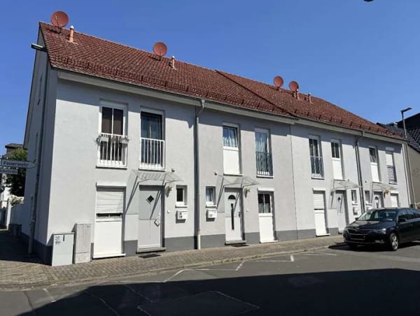 Immobilie in Wöllstadt - 4 Reihenhäuser in Nieder-Wöllstadt - Kapitalanlage - von privat - Bild 2