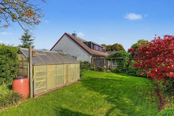 Immobilie in Kronprinzenkoog - Sehr interessantes Architektenhaus mit vielen Extras! - Bild 2