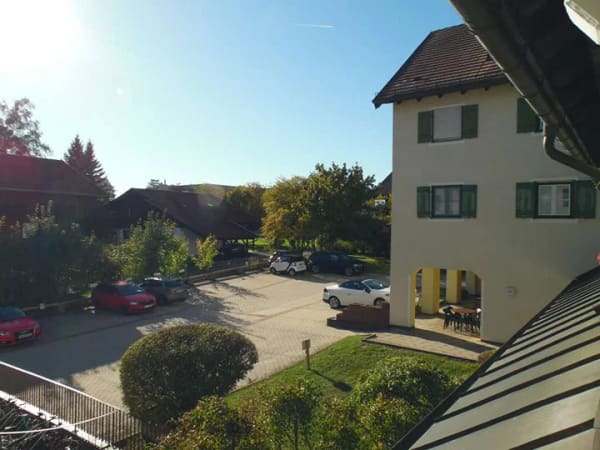 Immobilie in Holzkirchen - Ansprechende 2 Zimmerwohnung im Zentrum - Bild 3