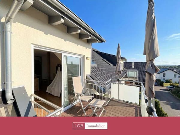 Immobilie in Roxheim - Wohnen mit Weitblick – moderne 3 ZKB mit Balkon, Einbauküche & 2 Stellplätzen - Bild 2