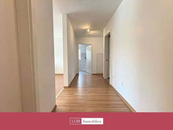 Immobilie in Roxheim - Wohnen mit Weitblick – moderne 3 ZKB mit Balkon, Einbauküche & 2 Stellplätzen - Bild 3