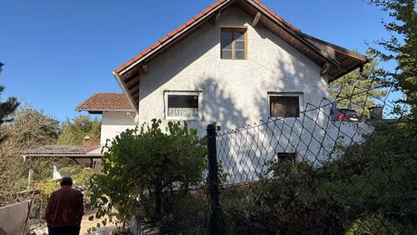 Immobilie in Fürstenstein - Handwerkerobjekt mit 2.829 m² Grundstück, Werkstatt und viel Potenzial im Bayerischen Wald - Bild 1