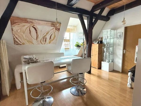 Immobilie in Meßkirch - Charmante 4-Zimmer Maisonette-Wohnung im Herzen von Meßkirch - Bild 3
