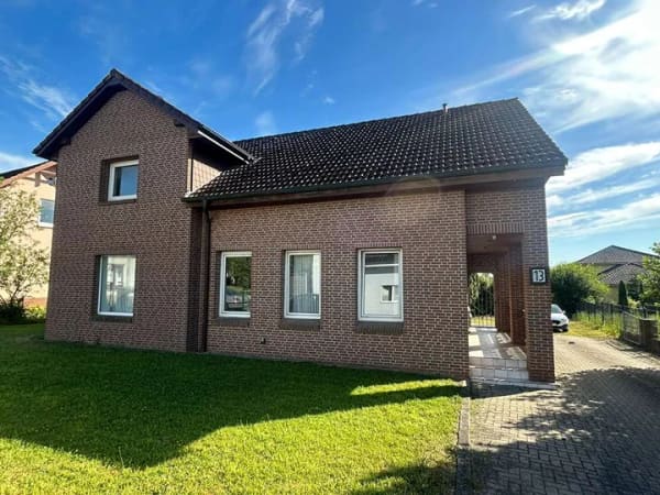 Immobilie in Steinburg - Einfamilienhaus in Steinburg - Bild 0