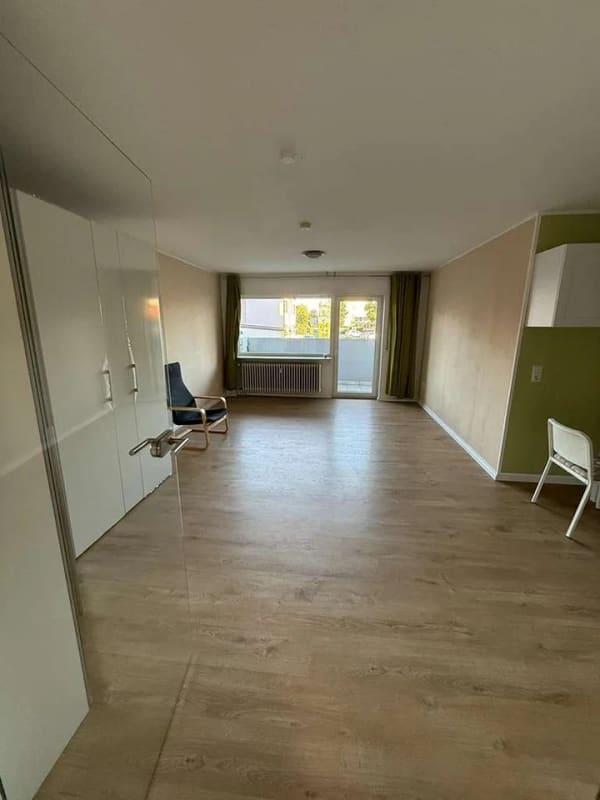 Immobilie in Oftersheim - Freistehende, helle & großz. 1 Zi.-Whg. (42m²) m. Balkon, PKW-Stellplatz, EBK - provisionsfrei - Bild 0