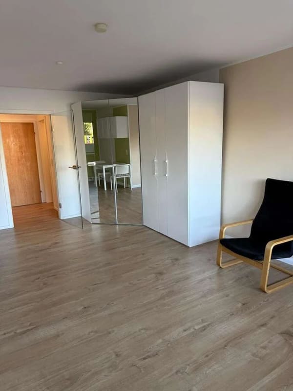 Immobilie in Oftersheim - Freistehende, helle & großz. 1 Zi.-Whg. (42m²) m. Balkon, PKW-Stellplatz, EBK - provisionsfrei - Bild 3