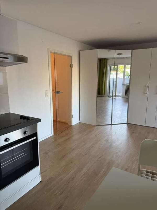 Immobilie in Oftersheim - Freistehende, helle & großz. 1 Zi.-Whg. (42m²) m. Balkon, PKW-Stellplatz, EBK - provisionsfrei - Bild 4