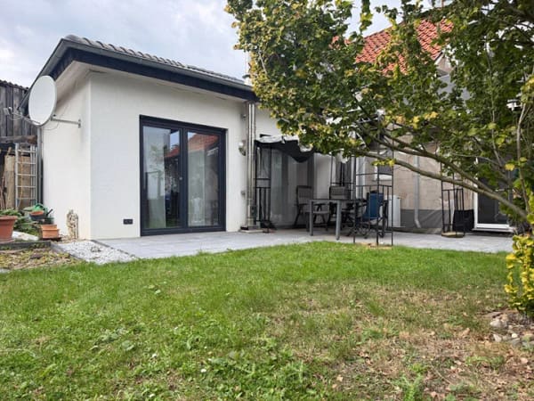 Immobilie in Harsum - Gepflegtes Einfamilienhaus mit Teilneubau, Solarthermie und Carport in Hönnersum - Bild 3