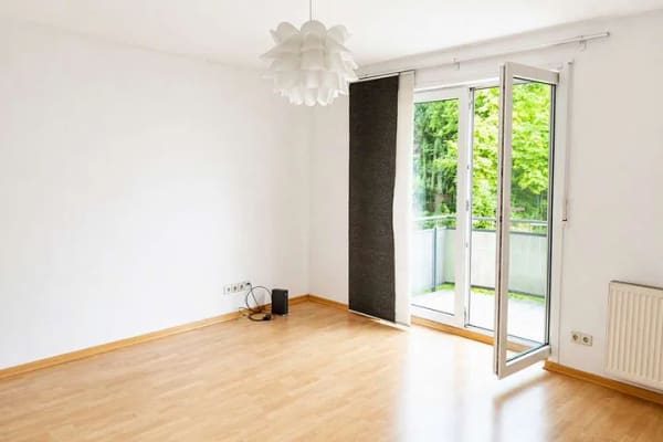 Immobilie in Dossenheim - Helles 1-Zimmer-Appartement mit Balkon in Top-Lage / Kapitalanlage in Dossenheim - Bild 1