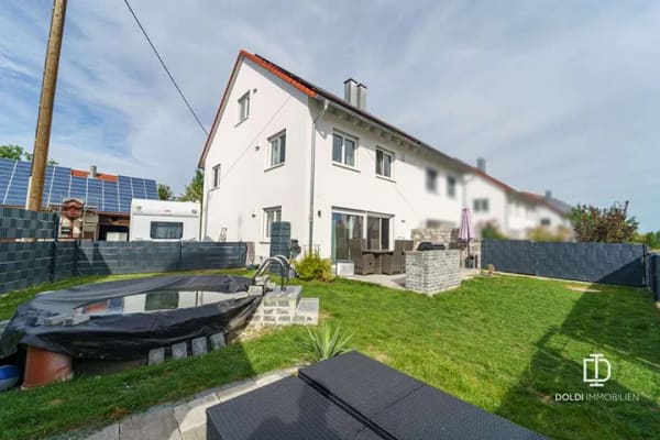 Immobilie in Blindheim - Neuwertige Doppelhaushälfte mit Südwestgarten, Photovoltaik und Energieklasse A+ - Bild 0