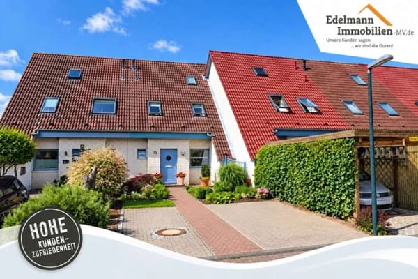 Immobilie in Elmenhorst/Lichtenhagen - Jeden Tag ein bisschen Urlaub - Gemütliches RMH mit 126 m² Wohlfühlfläche und 2 Pkw-Stellplätzen. - Bild 0