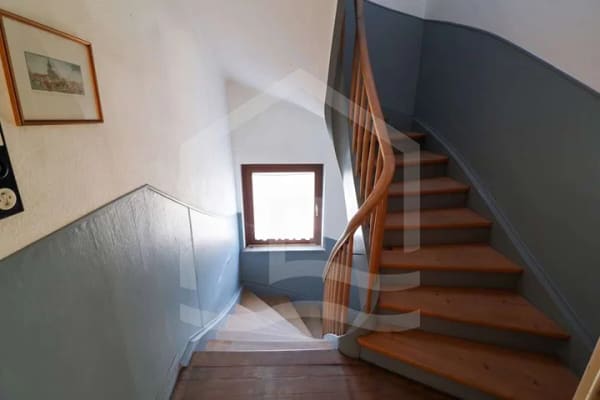 Immobilie in Neckarsulm - Mehrfamilienhaus mit 3 Wohneinheiten und großem Sanierungspotenzial in Neckarsulm im Bieterverfahren - Bild 2