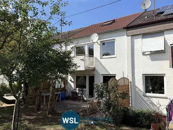 Immobilie in Neuhausen auf den Fildern - Für Renovierer: Reihenhaus mit Garten und Garage in gefragter Wohnlage von Neuhausen auf den Fildern - Bild 2