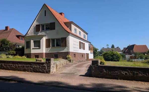 Immobilie in Bad Münder am Deister - freistehendes Haus in bester Lage von Bad Münder - Bild 1