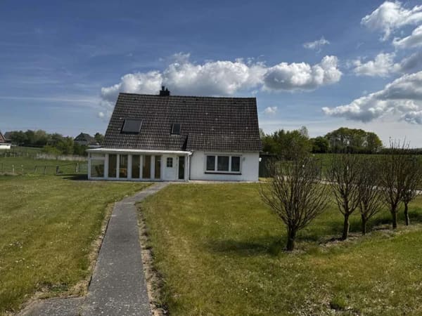 Immobilie in Kabelhorst - Solides Einfamilienhaus mit großem Garten, Doppelgarage und Werkstatt - Bild 1