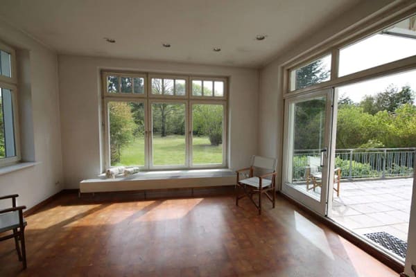 Immobilie in Bad Schwartau - Einzigartige Villa mit viel Raum zum Wohnen und Leben - Bild 3