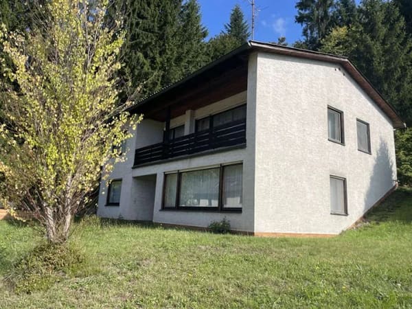 Immobilie in Georgenberg - Idyllische Waldrandlage in beschaulicher Ortschaft - Zweifamilienhaus mit Potenzial - Bild 2