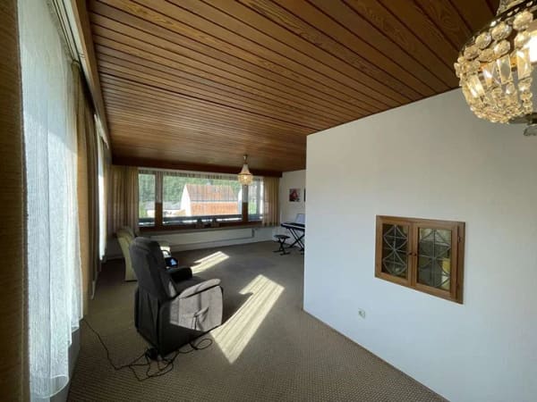 Immobilie in Georgenberg - Idyllische Waldrandlage in beschaulicher Ortschaft - Zweifamilienhaus mit Potenzial - Bild 4