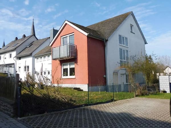 Immobilie in Kastellaun - Haus mit Mehrwert
 - Bild 0