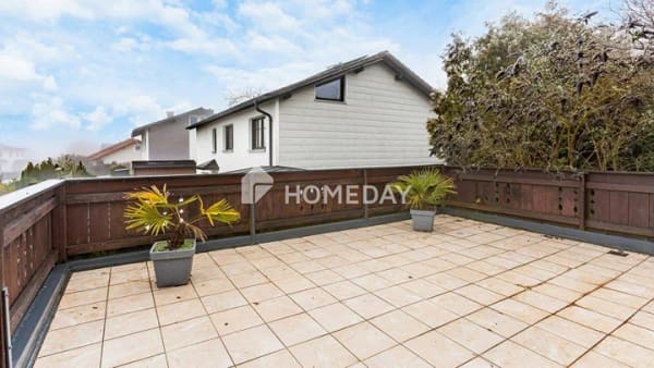 Immobilie in Kößlarn - Großzügiges Zweifamilienhaus mit Kamin, Garten und Ausbaureserve - Bild 3