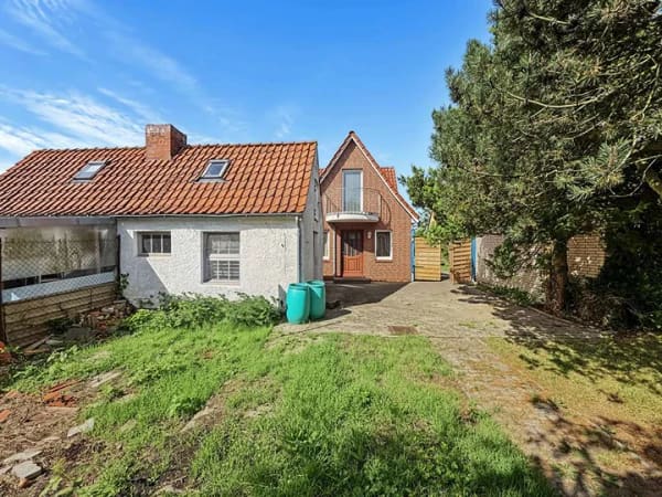 Immobilie in Ratzeburg - Doppelhaushälfte mit großzügigem Garten, Garage und Stallgebäude - Bild 2