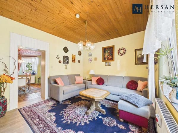 Immobilie in Alsdorf - Einfamilienhaus mit attraktiver Mehrfamilienhaus-Option - Bild 1