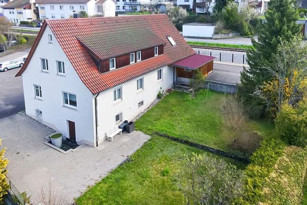 Immobilie in Gammertingen - Großes Familienhaus mit Garten - charmantes Wohnen mit Dachterrasse - Bild 0