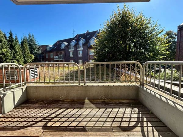 Immobilie in Bargteheide - Zentral gelegene 3-Zimmer-ETW mit zwei Balkonen & TG-Stellplatz – alles bequem zu Fuß erreichbar - Bild 1