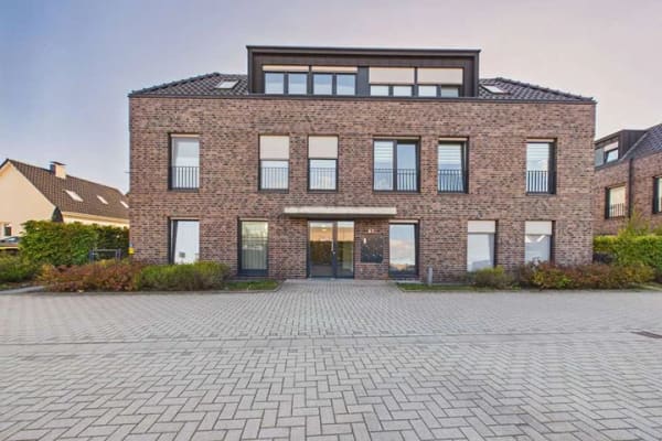 Immobilie in Quendorf - 3-Zimmer-Erdgeschosswohnung mit überdachter Terrasse und eigenem Garten - Bild 0