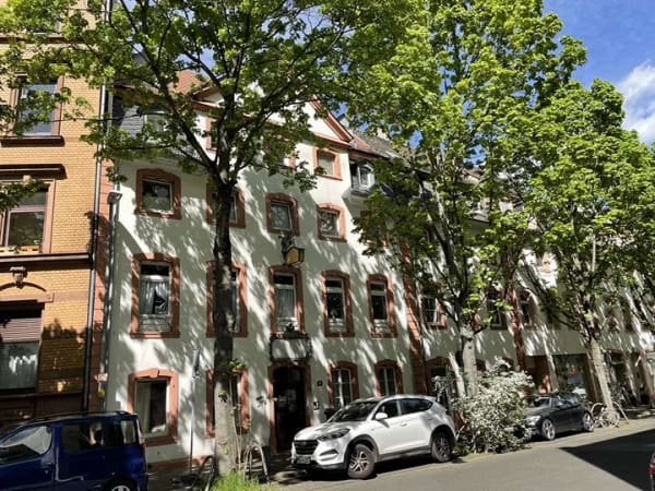 Immobilie in Mainz - Schöne, denkmalgeschützte 2 ZKB-Wohnung Nähe Bahnhof in Mainz! - Bild 0
