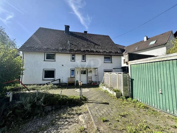 Immobilie in Reichshof - Idyllisches Einfamilienhaus mit Potential - Bild 2