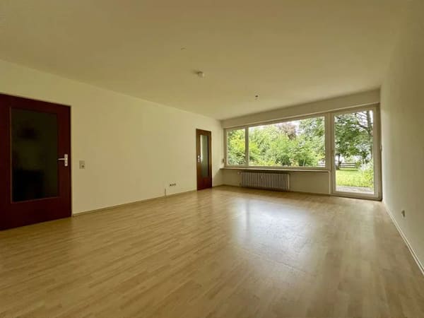 Immobilie in Rosenheim - Bezugsfrei! Praktische 1-Zimmer Erdgeschosswohnung mit Garten! - Bild 3
