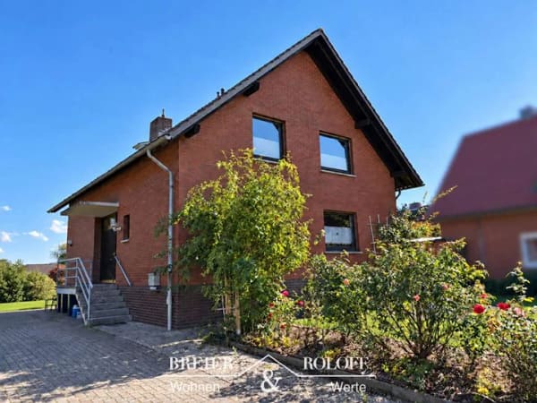 Immobilie in Wiedensahl - Familienglück mit viel Platz – Einfamilienhaus auf großem Gartengrundstück in Wiedensahl - Bild 0