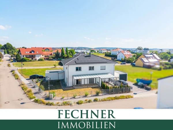 Immobilie in Eitensheim - Ein gesamtes Doppelhaus - KfW-Effizienzhaus 40+ mit Photovoltaik, E3DC Hauskraftwerk - drei Garagen! - Bild 0
