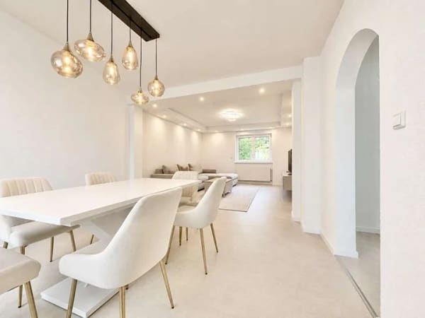 Immobilie in Herdorf - **Hochwertig modernisiertes Einfamilienhaus in ruhiger Wohnlage von Herdorf** - Bild 1