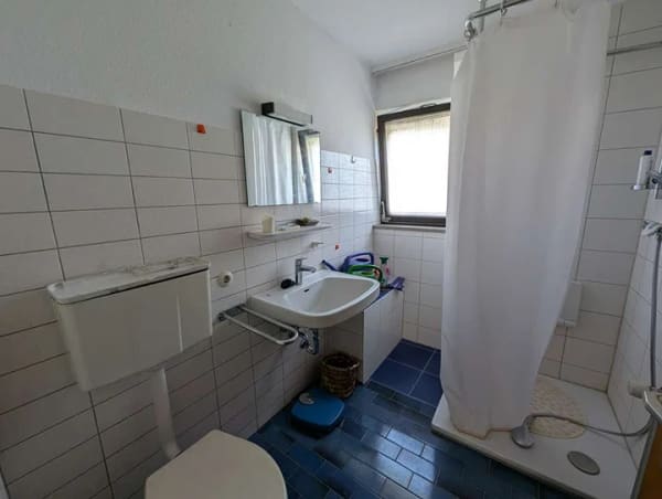 Immobilie in Mössingen - Freistehendes Ein- oder Zweifamilienhaus in attraktiver Wohnlage, in Mössingen - Bild 4