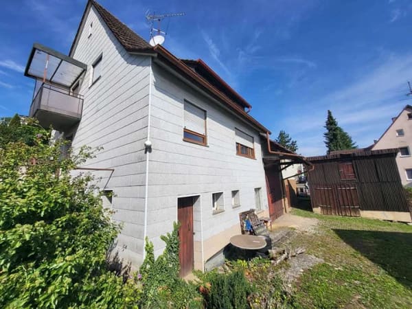 Immobilie in Unterensingen - Vielseitiges, renovierungsbedürftiges Wohngebäude mit Scheune in Unterensingen - Bild 3