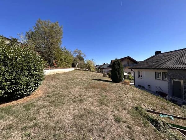 Immobilie in Obernburg am Main - Ein Haus zum Leben, Lieben und Lachen: Großzügiges Ein- bis Zweifamilienhaus mit tollem Weitblick! - Bild 2
