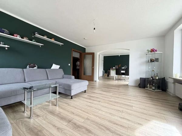 Immobilie in Rellingen - Tolle 3 Zimmer-Eigentumswohnung in Rellingen - Bild 2