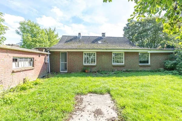 Immobilie in Wangerland - Renovierungsbedürftig mit guter Substanz - Einfamilienhaus auf großem Grundstück im Wangerland - Bild 3
