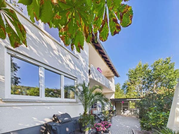 Immobilie in Winterburg - Großzügiges Zweifamilienhaus mit separater Wohneinheit, Ausbaureserve und außergewöhnlichem Carport - Bild 4
