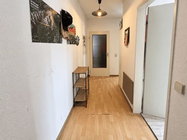 Immobilie in Bad Driburg - ***Attraktive 4 Zimmer Wohnung in zentraler Lage*** - Bild 2