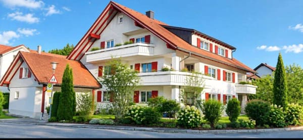 Immobilie in Heimenkirch - ERTRAGSUPDATE! Attraktives Mehrfamilienhaus als Kapitalanlage im Allgäu. Gepflegtes Bestandsobjekt in Heimenkirch mit stabiler Mieterstruktur. - Bild 2