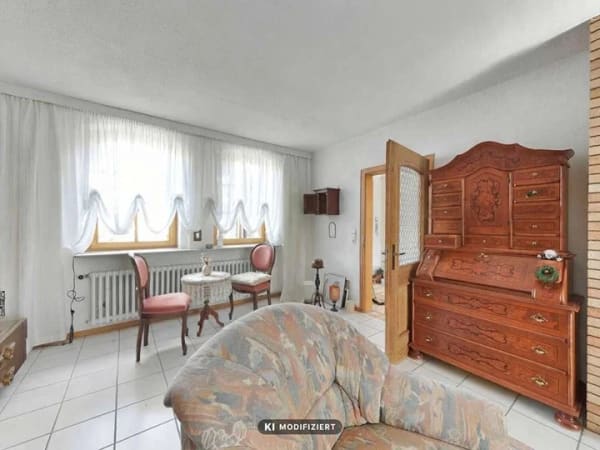 Immobilie in Weimar (Lahn) - Charaktervolles Einfamilienhaus mit Wintergarten und sonnigem Innenhof - Bild 4