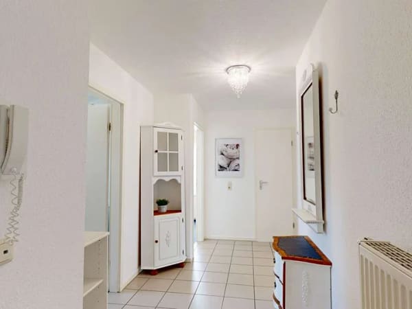Immobilie in Rerik - Charmante 3-Zimmer-Wohnung mit Terrasse und Blick ins Grüne - Bild 4