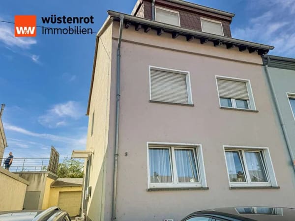 Immobilie in Saarlouis - Zentrale 2-Zimmer-Erdgeschosswohnung mit offenen Wohn- und Essbereich inkl. Garten in SLS-Roden - Bild 1
