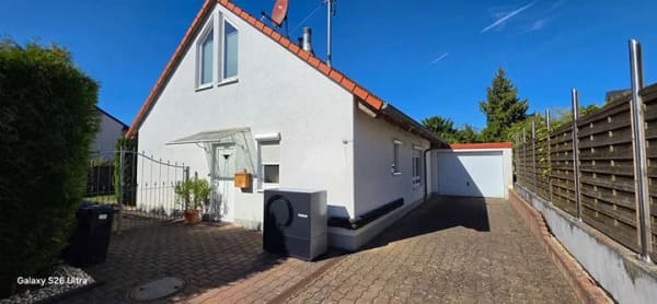 Immobilie in Waldalgesheim - 1475 Gepflegtes Einfamilienhaus mit Garage und Garten in ruhiger Lage in Waldalgesheim - Bild 1