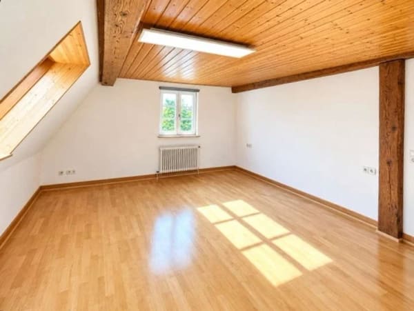 Immobilie in Dietingen - Gemütliche 3-Zimmer-Wohnung in einem Kulturdenkmal mit Kfz-Stellplatz - Bild 2
